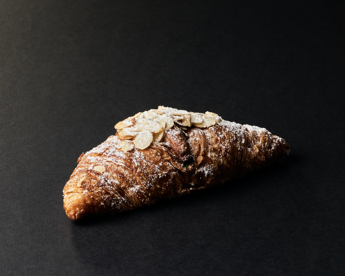 Mini croissant de almendras (x3 unidades)
