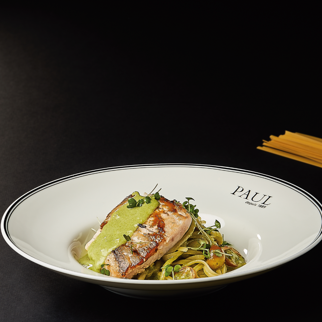 Linguine con pollo y pesto