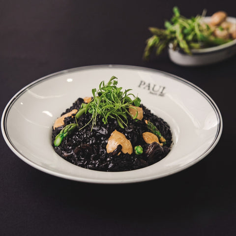 Risotto aux fruits de mer et encre de calamar
