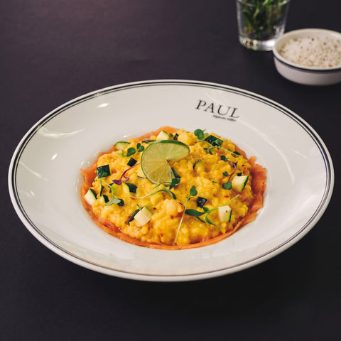 Risotto aux crevettes avec saumon fumé et liqueur de limoncello