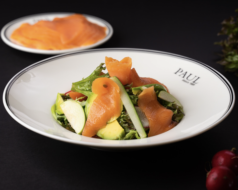 Ensalada de salmón a la naranja